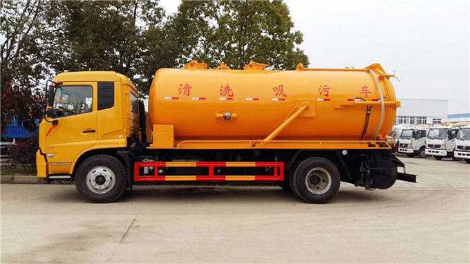 清洗吸污车