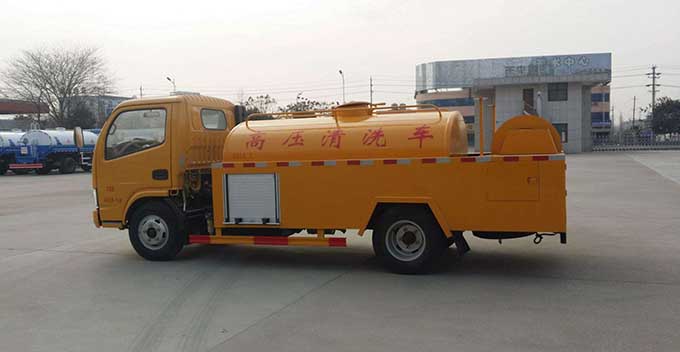 高压清洗车