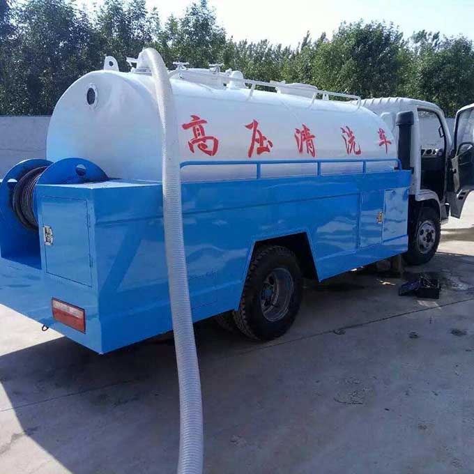 高压清洗车2